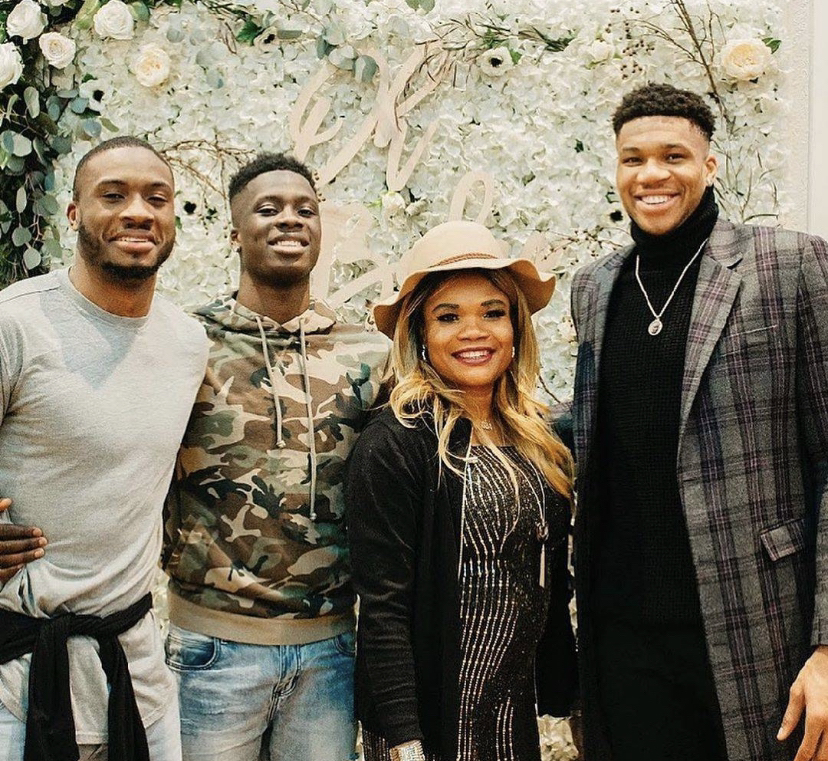 九游体育games-芝加哥公牛训练开放日，赛前战术微调引欢呼，欧联在即，赛程密集仍需轮换的简单介绍-九游体育games